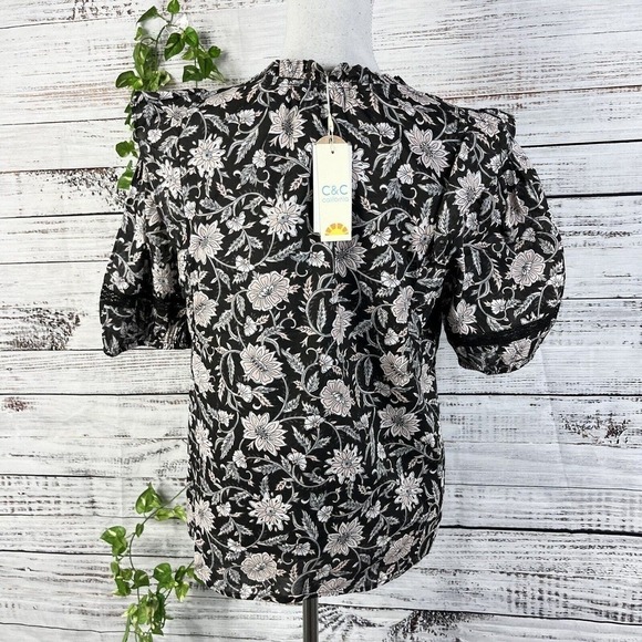 C&C California Blouse Top sz Small Black Pink Night Floral Peasant Boho Prairie - Picture 12 of 13
